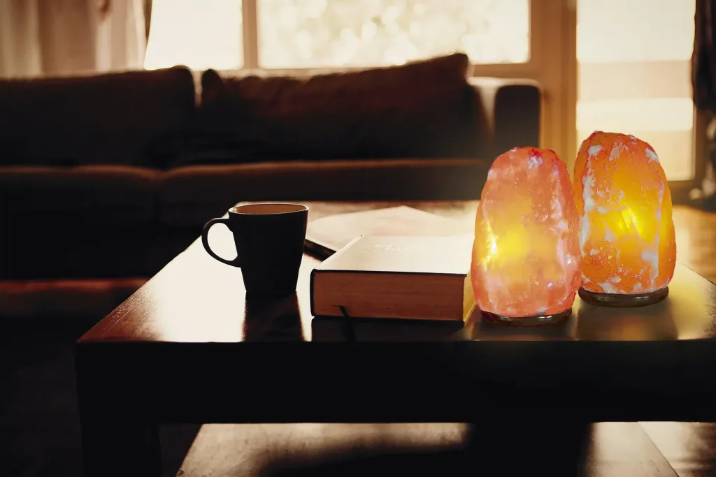 salt crystal table lamp