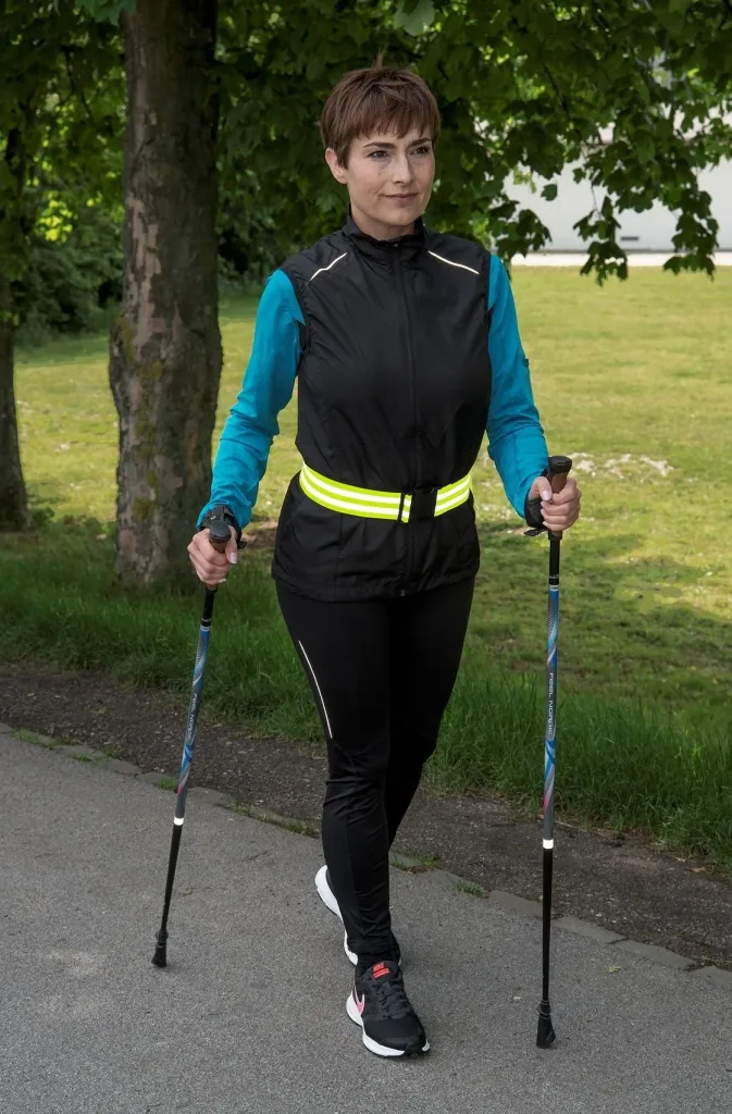 Safety reflective belt