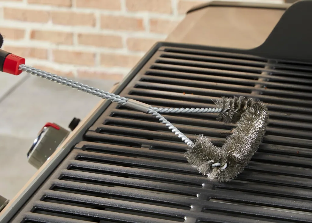 Three-sided grill brush, 46 cm