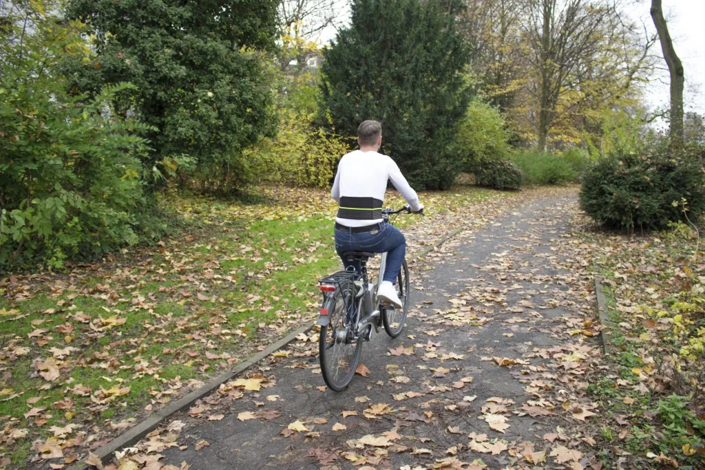 Bicycle support belt