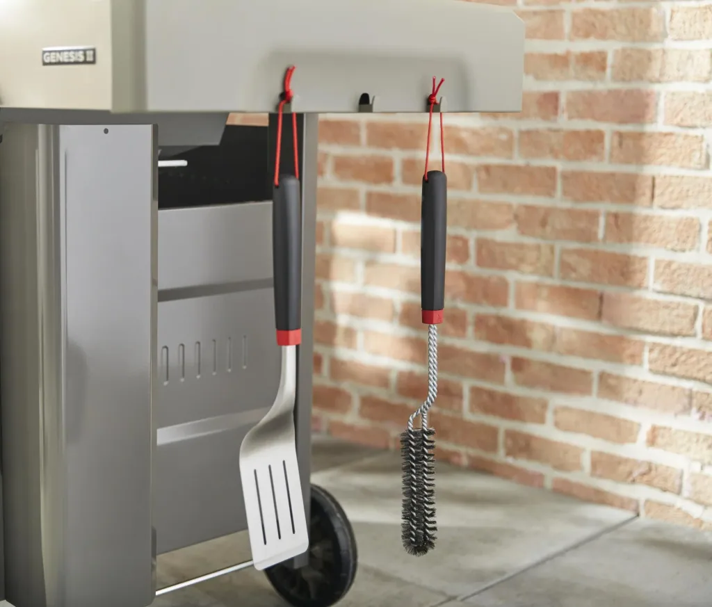 Narrow grill brush