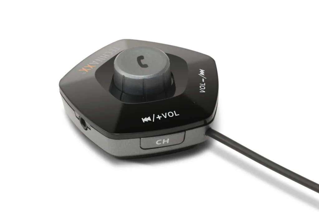 Transmitter FMT1100BT with hands-free function and charging function