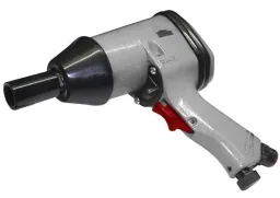 71-piece compressed air tool set