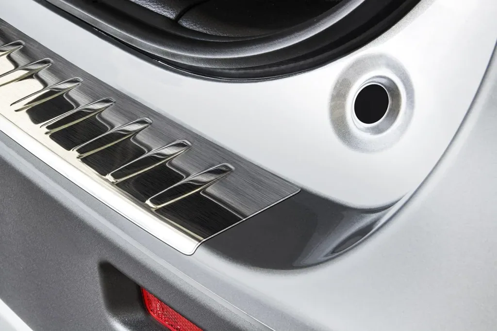 Loading sill protection for Suzuki Vitara II built in 2014>