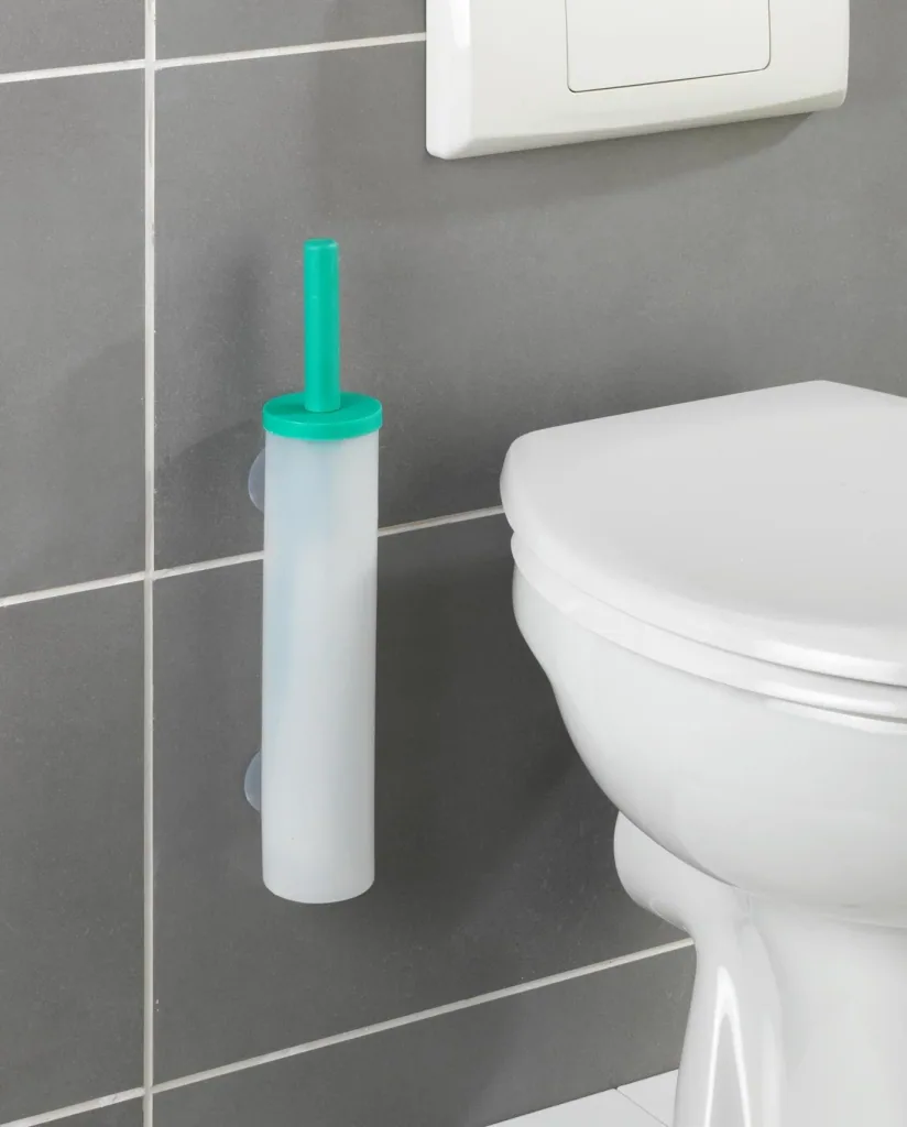 Urinal bottle included. 3-piece cleaning kit.