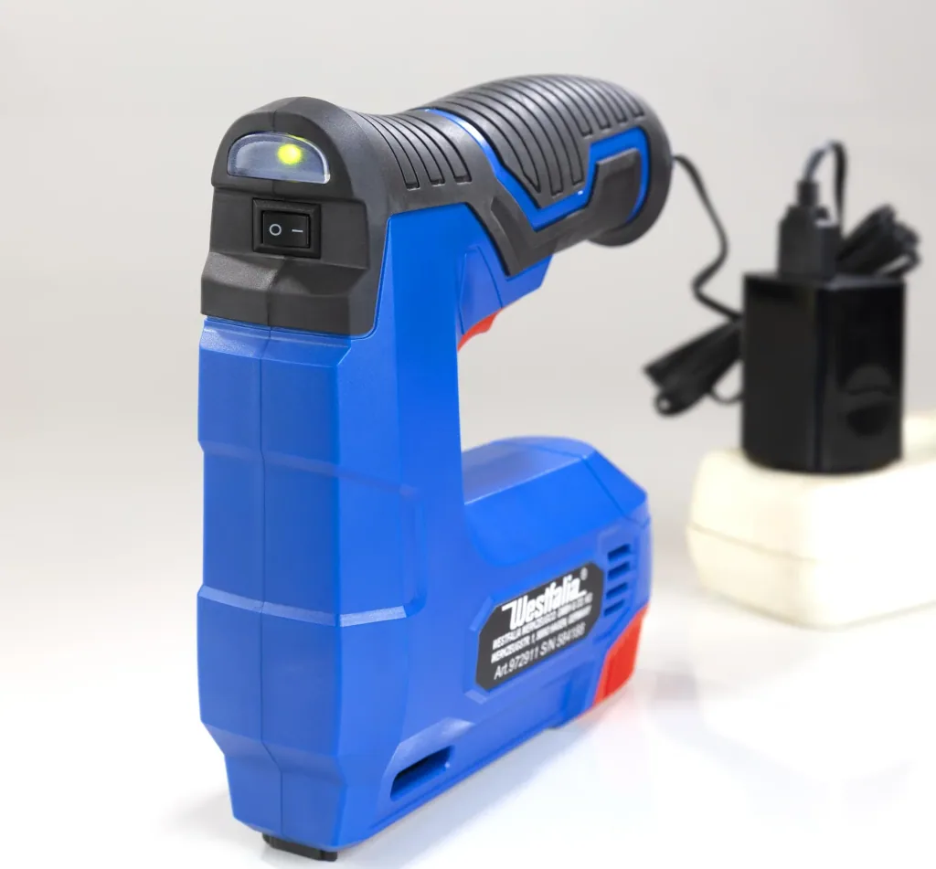 Akku Tacker Li-Ionen 4 Volt 1.5 Ah inclusive USB-Ladeadapter Set