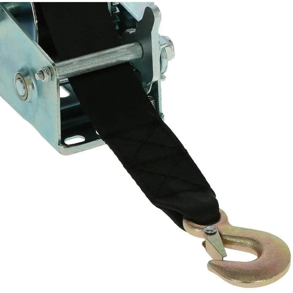 Hand winch 6 meters with strap - 800 LBS/363 kg