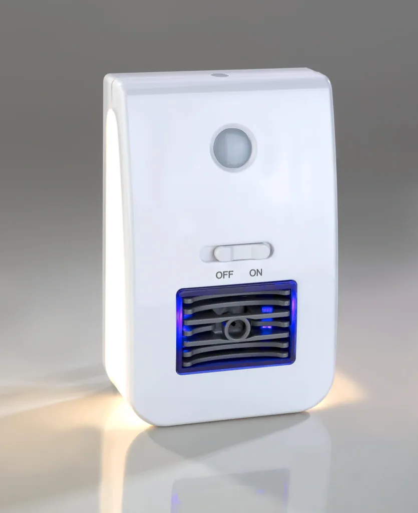 Air purifier with night light function and remote control