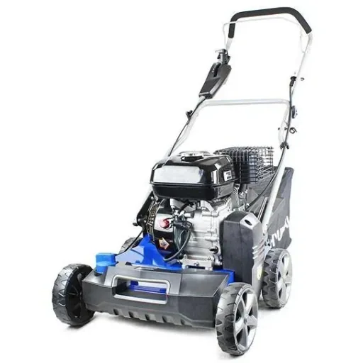 Petrol scarifier