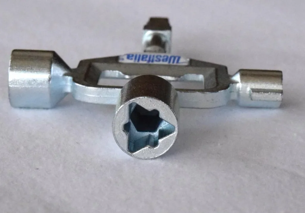 Craftsman key with 13 functions