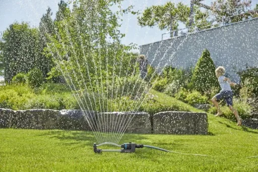 EcoLine oscillating sprinkler