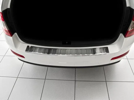 Loading sill protection Skoda Rapid / stainless steel, built 2012-2015, FL 2015>