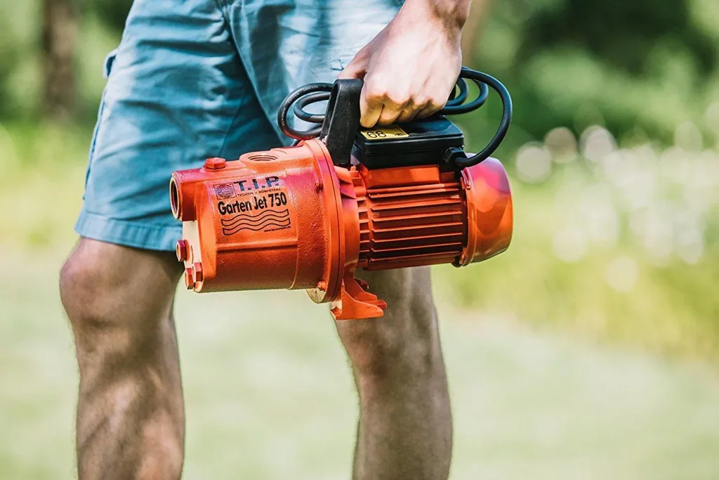 Garden pump cast iron Garden-Jet 750, up to 2,800 l/h flow rate