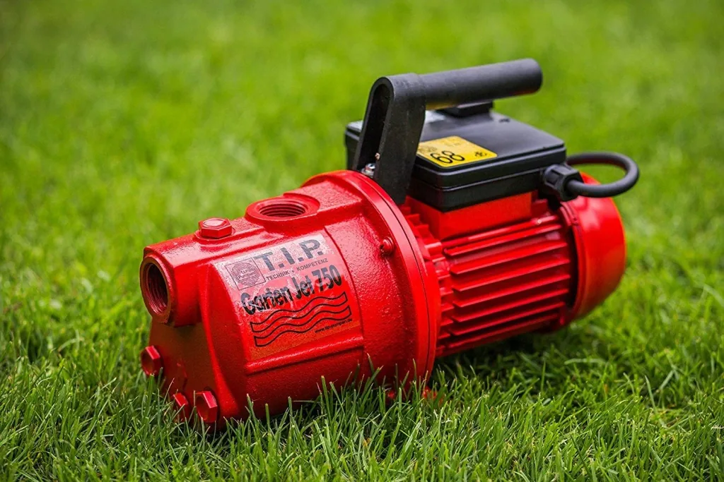Garden pump cast iron Garden-Jet 750, up to 2,800 l/h flow rate