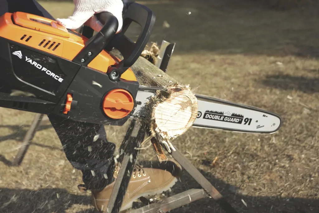 Cordless chainsaw "LS G35W" - without battery and charger
