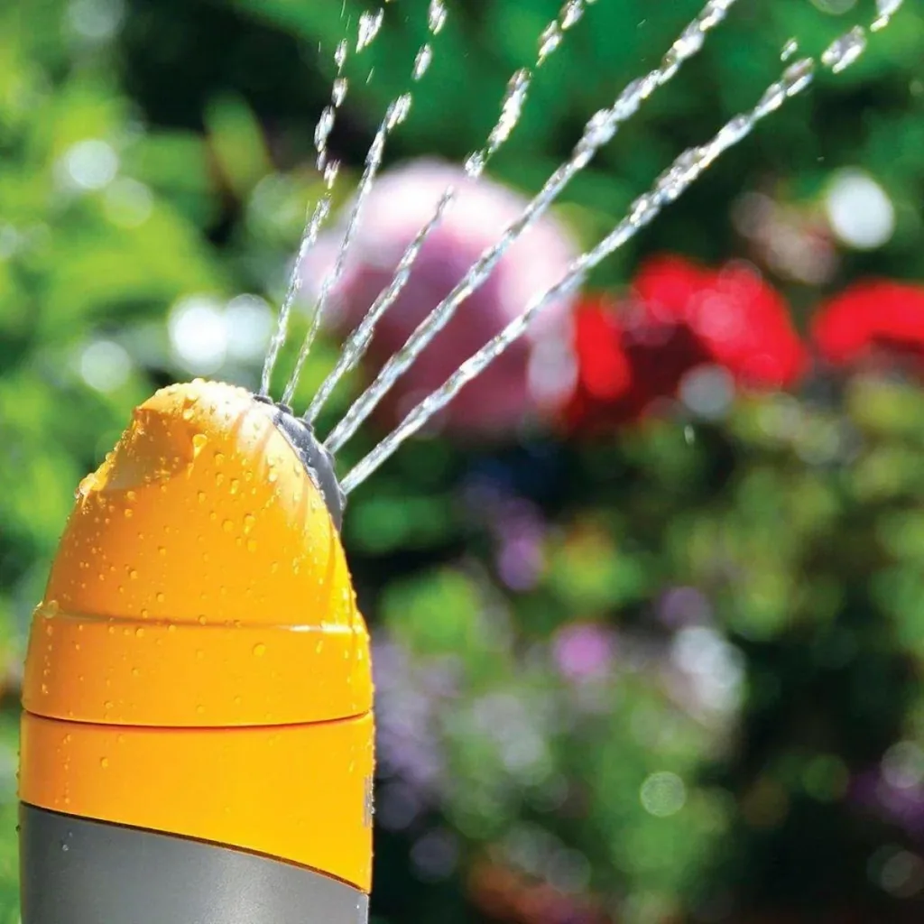 2332P0000 Plus circular sprinkler on ground spike - 314 m²