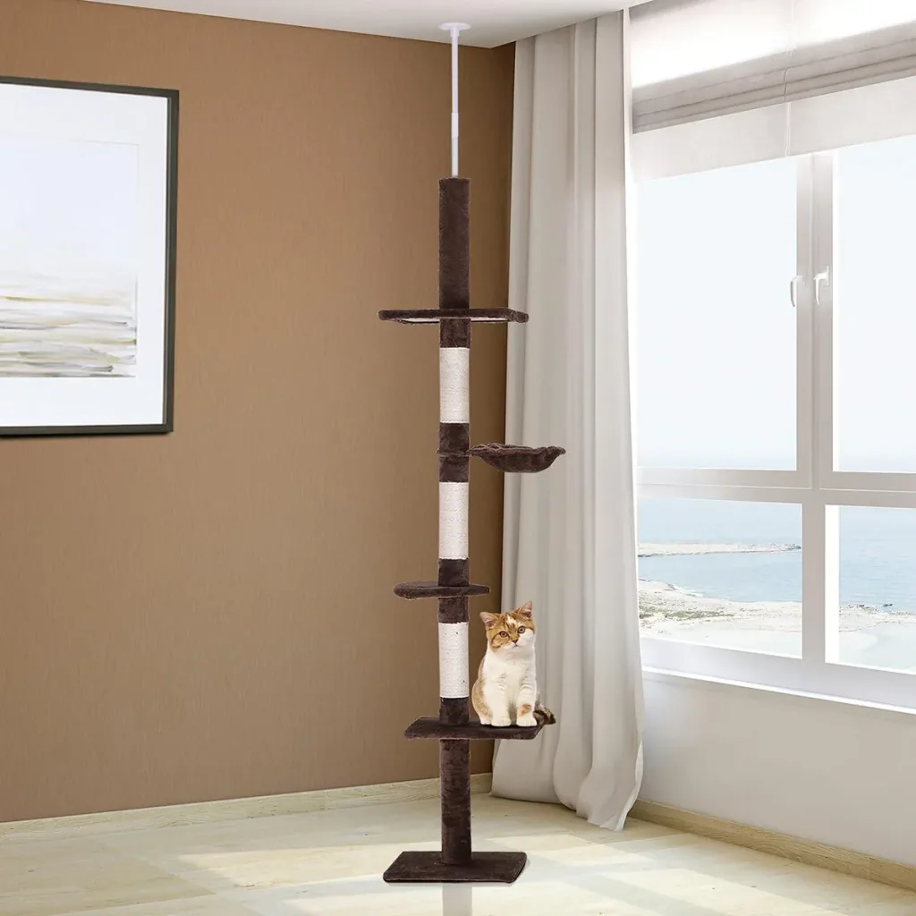 Scratching post height adjustable beige