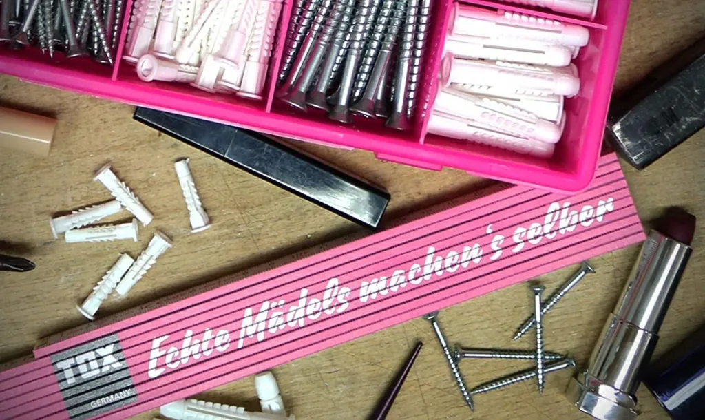 Meter stick 2 m "Real girls do it themselves"