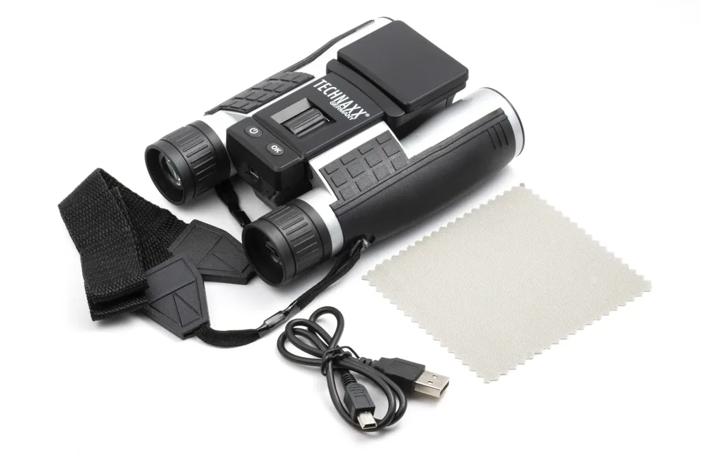FullHD binoculars with display