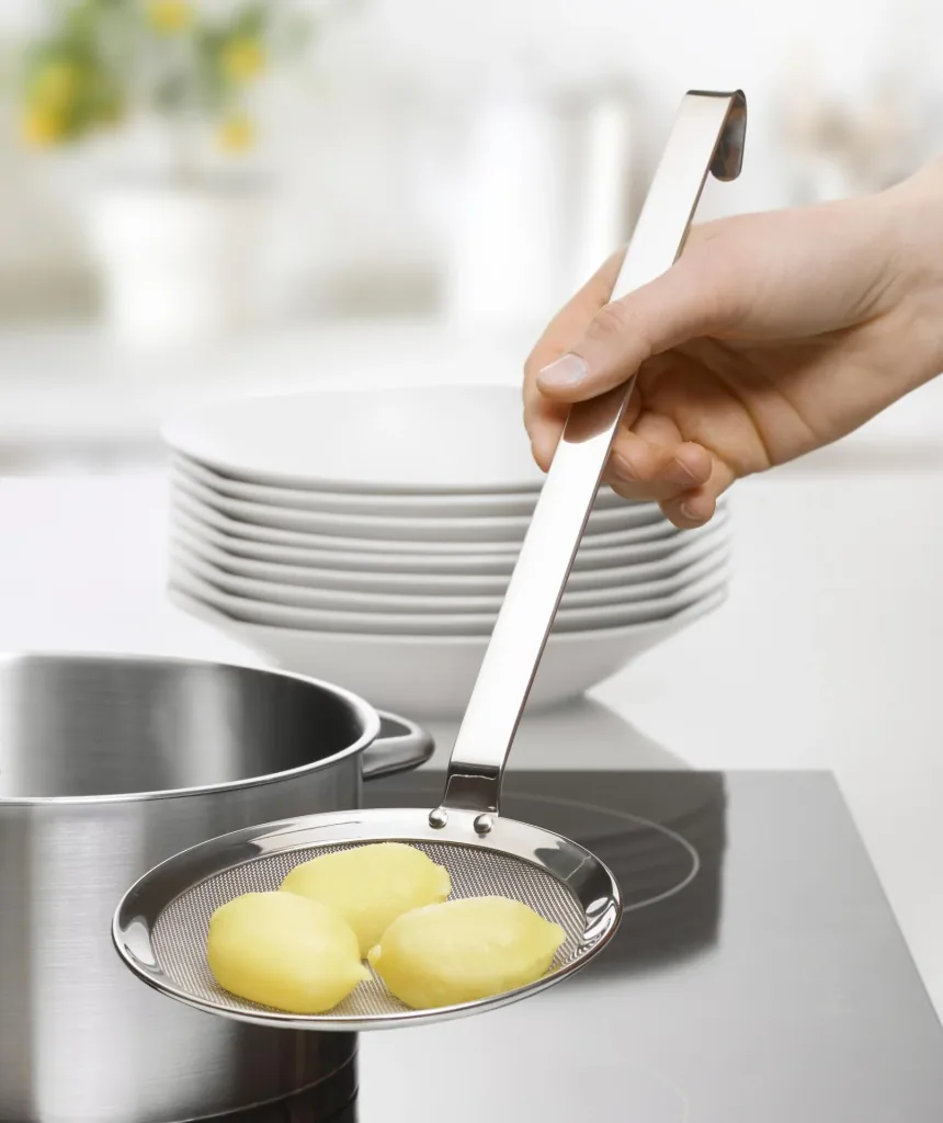 Professional strainer spoon with fine sieve, stainless steel, 38 cm