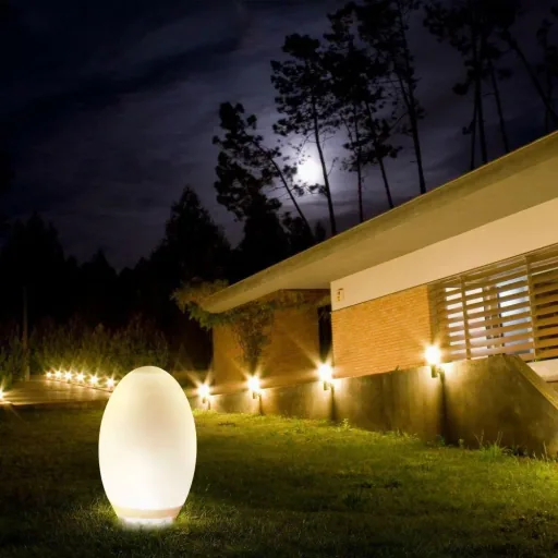 VT-7815 Solar Outdoor Lamp - Egg - Warm White + RGB