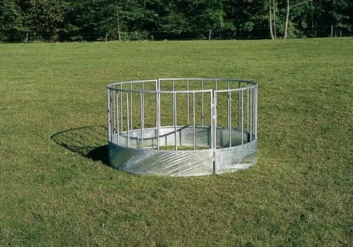 Round hay rack for sheep - feeding trough for animals