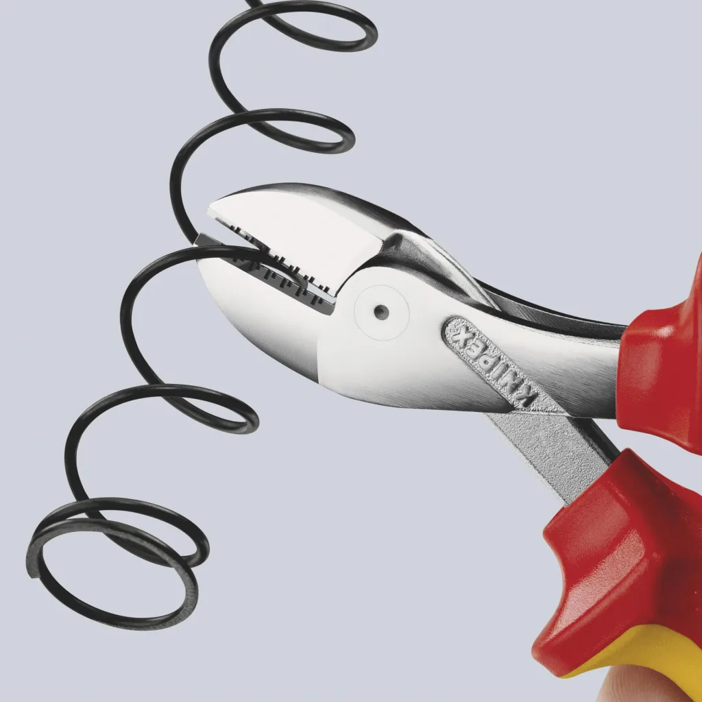 KNIPEX X-Cut compact diagonal cutters insulated with multi-component grips 160 mm