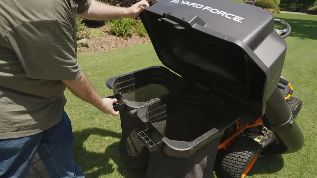 Cordless ride-on mower 56 V LFP