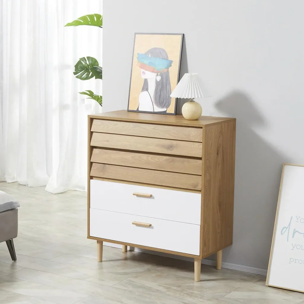 Chest of drawers, sideboard