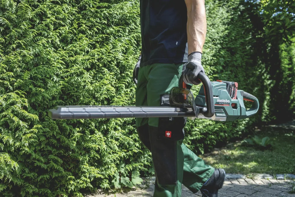 Cordless hedge trimmer HS 18 LTX BL 55 without battery pack, without charger
