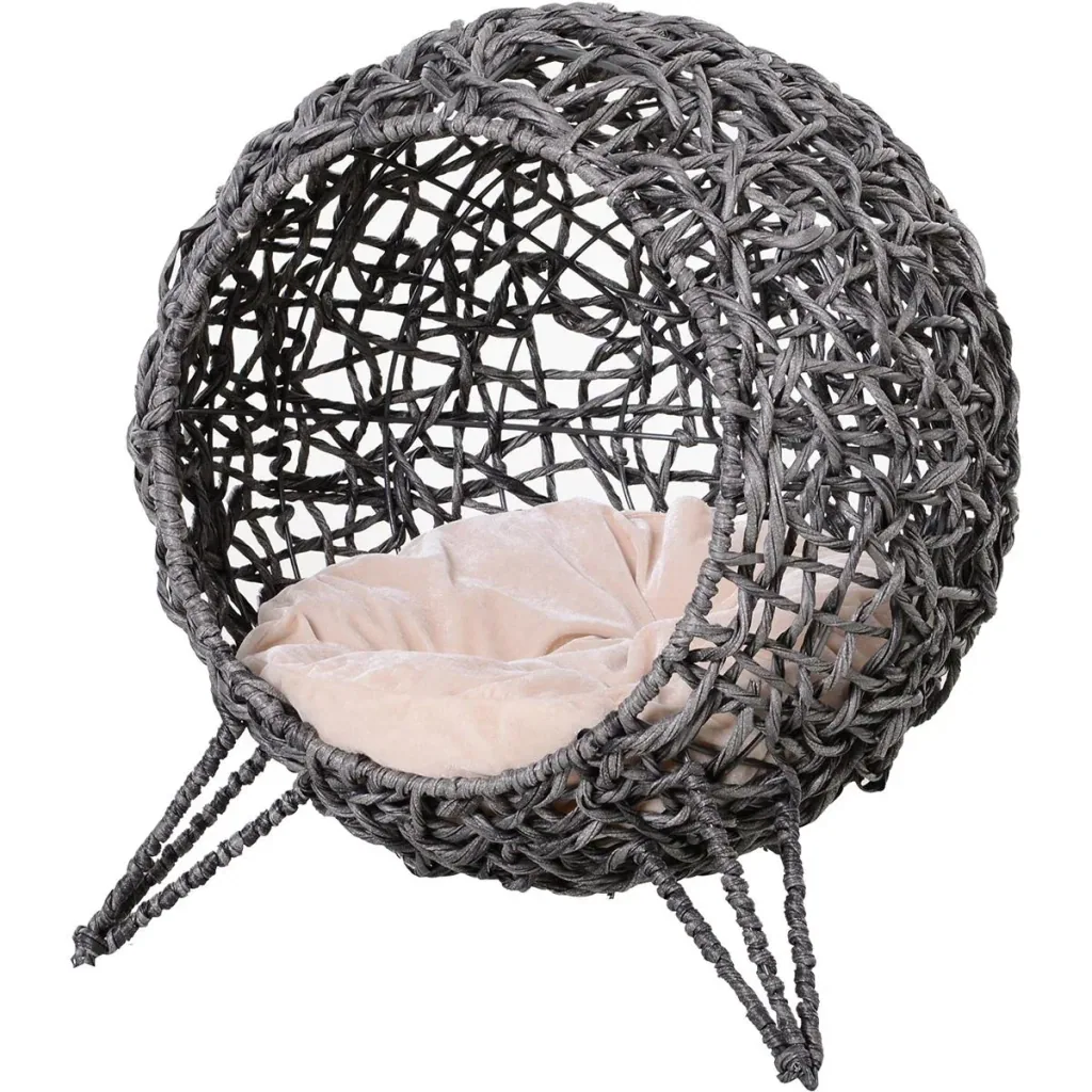 Cat basket with natural cushion