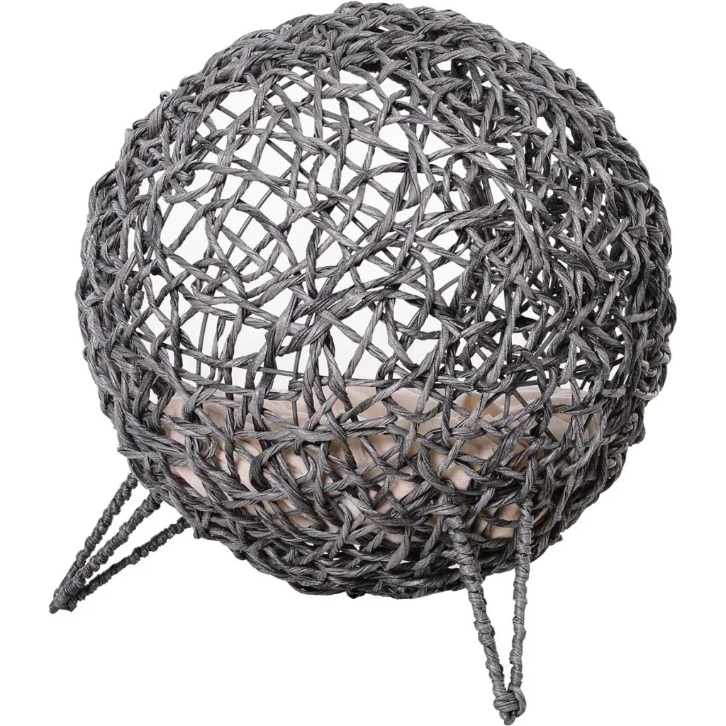 Cat basket with natural cushion