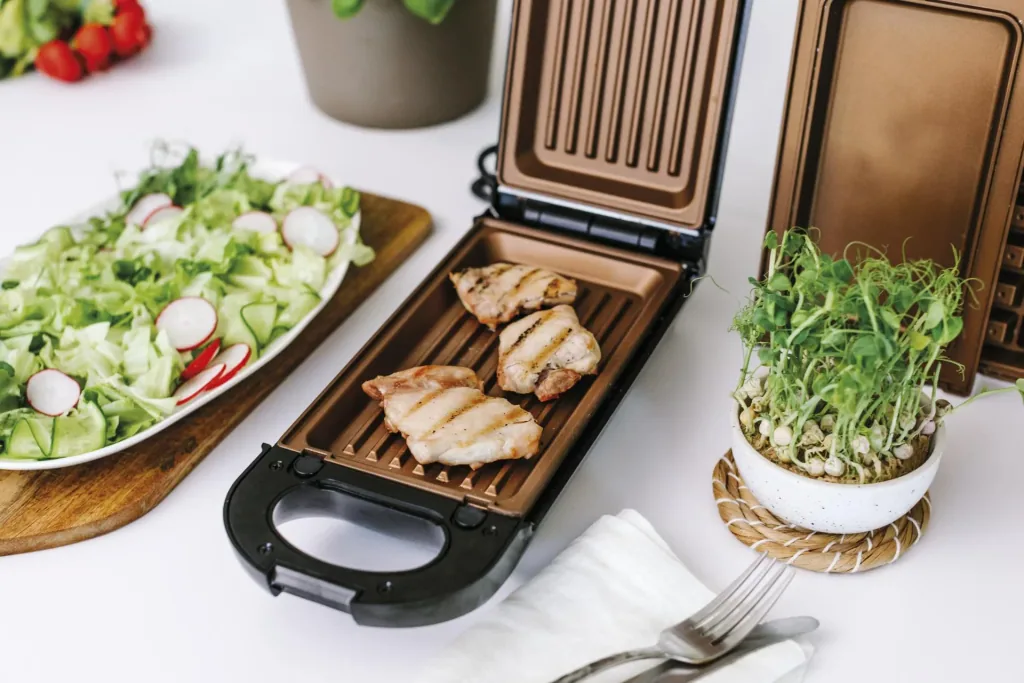 Copperline Flipswitch multifunctional grill, 800 W including recipe booklet