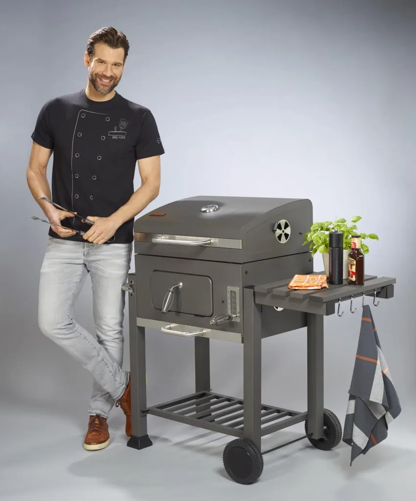 T-Shirt Grillmeister, color black, size M