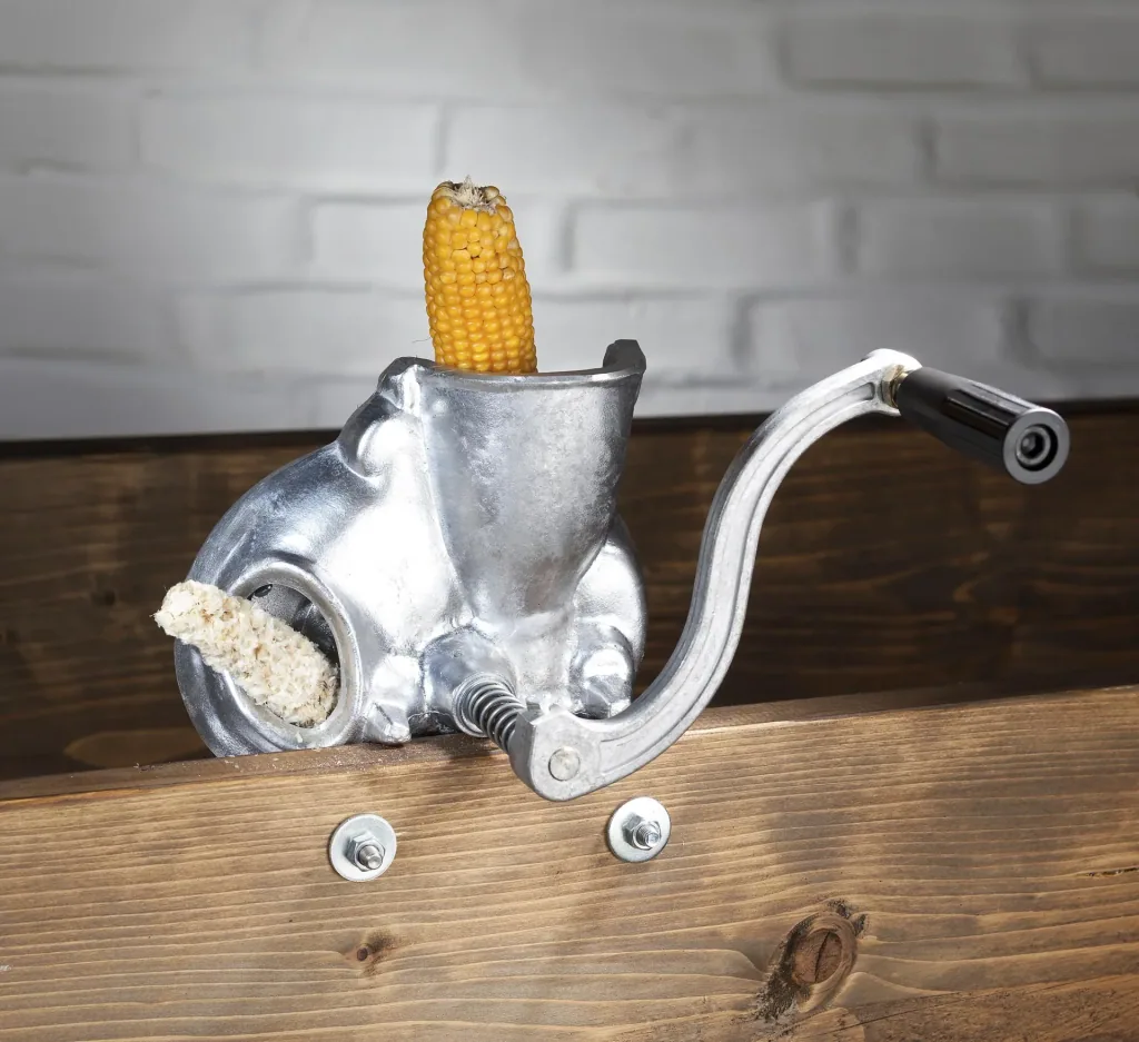 Corn ginning machine, hand-operated - indispensable for hunters and poultry farmers
