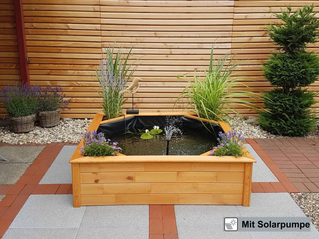 Raised pond with 4 side planting zones Solar
