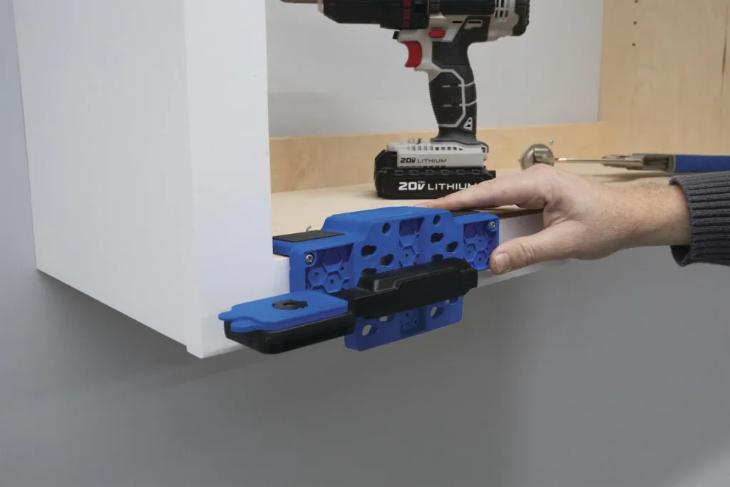 Door mounting aid