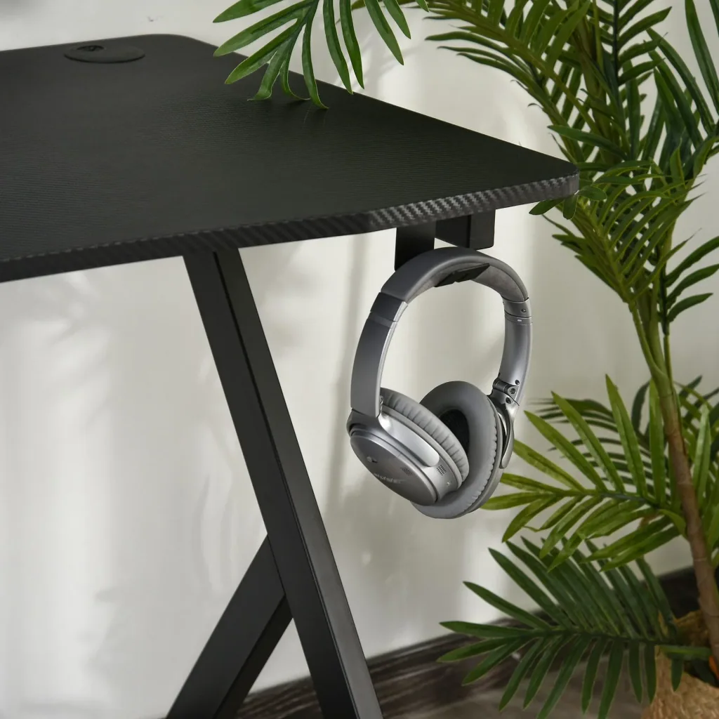 Gaming table with headphone hook, black