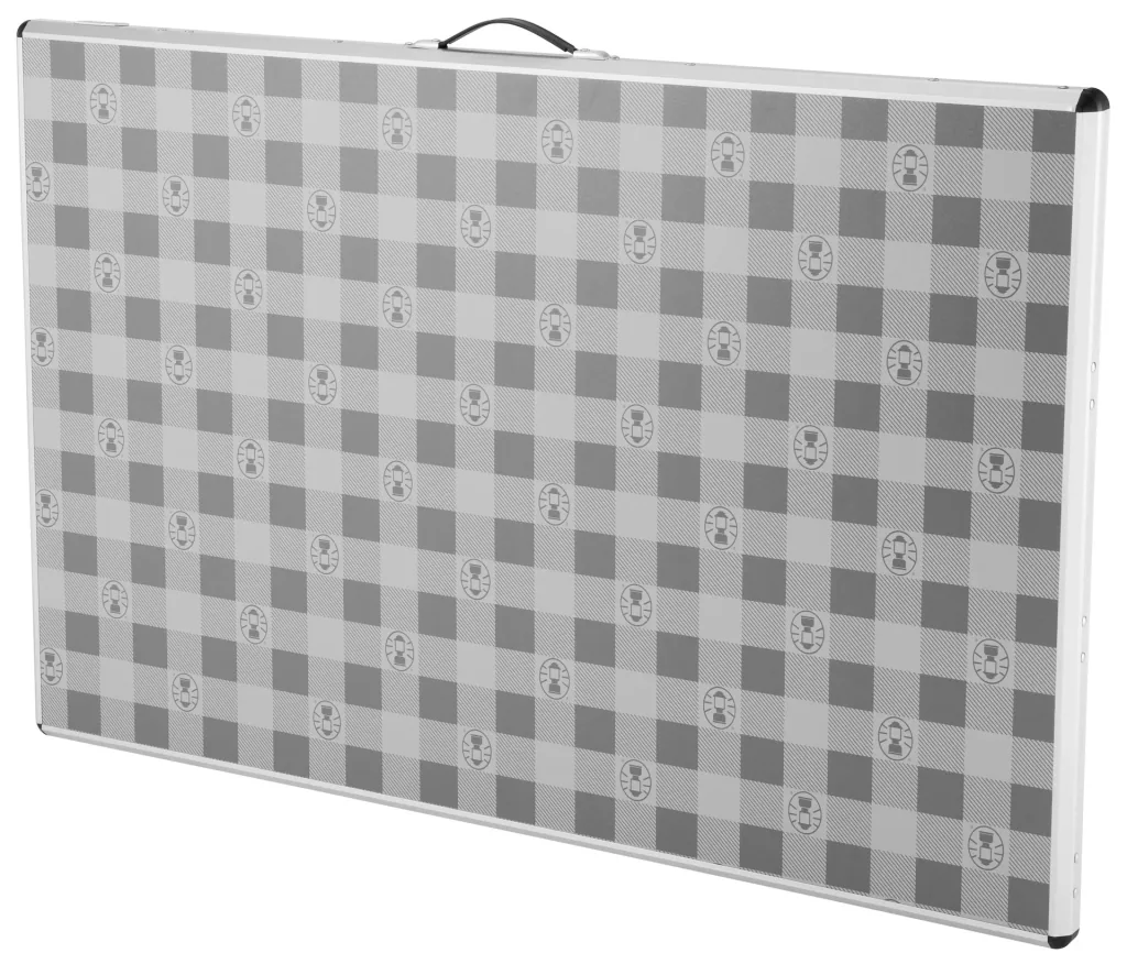 Camping table with antimicrobial tabletop, sturdy frame, foldable legs, and carrying handle, 120 x 80 x 70 cm