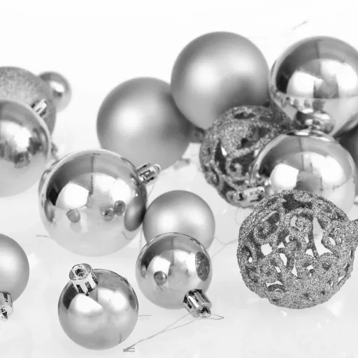 Christmas balls - Christmas tree decorations - silver 100 pieces.