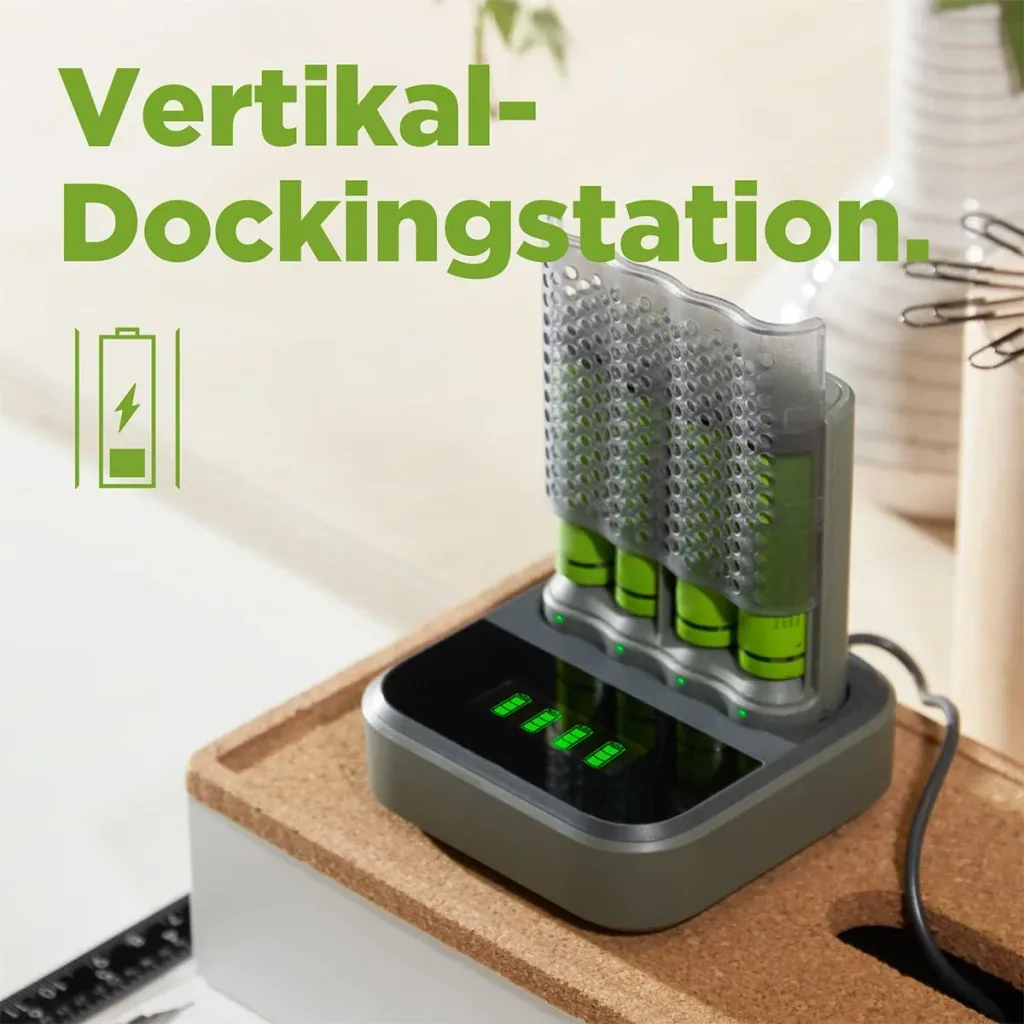 USB fast charger with docking station, LCD charge level display for 4 AA / AAA NiMH batteries including 4 ReCyko (AA) 2600mA