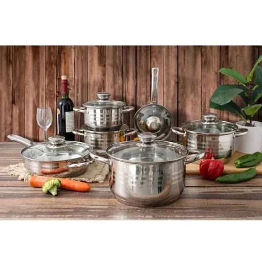 Pot and pan set - 18 pieces - Including trivet, lid and utensils - Silver