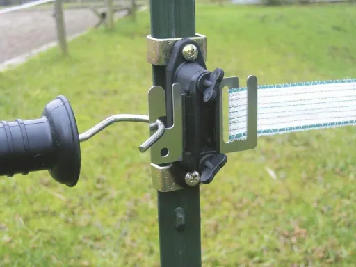 T-Post universal clamp set with screw (6 mm hole)