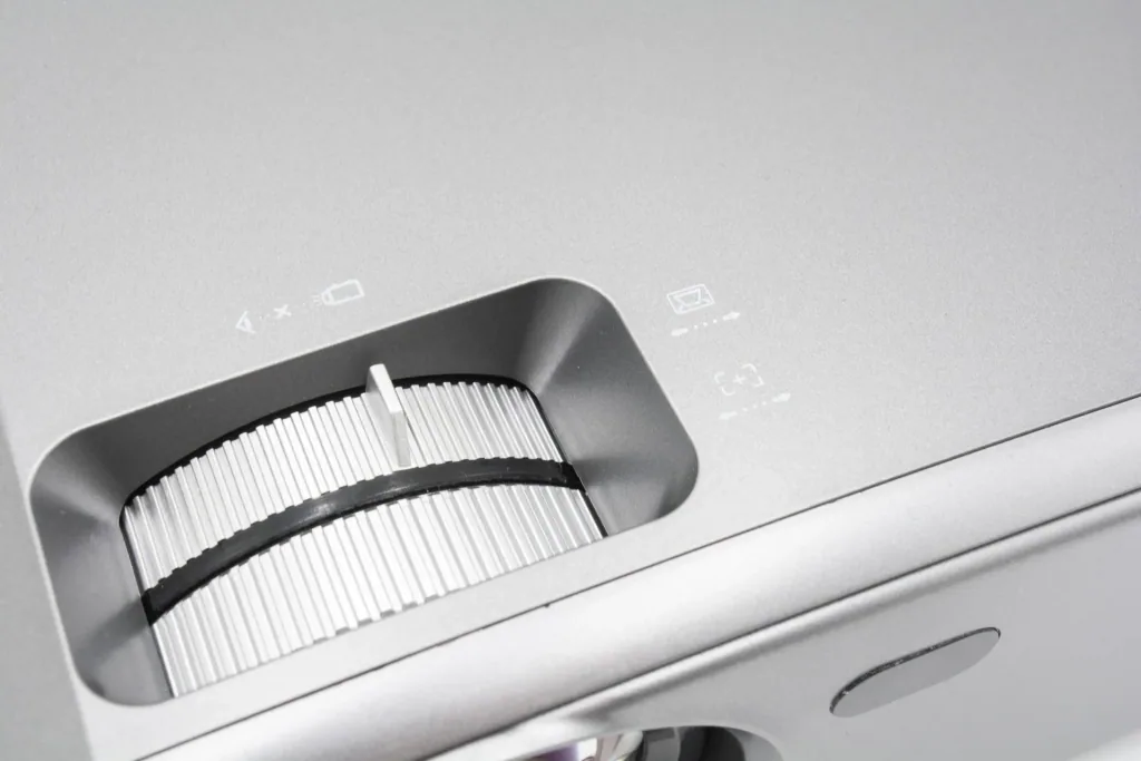 Videobeamer 1080p FullHD mit Multimedia Player