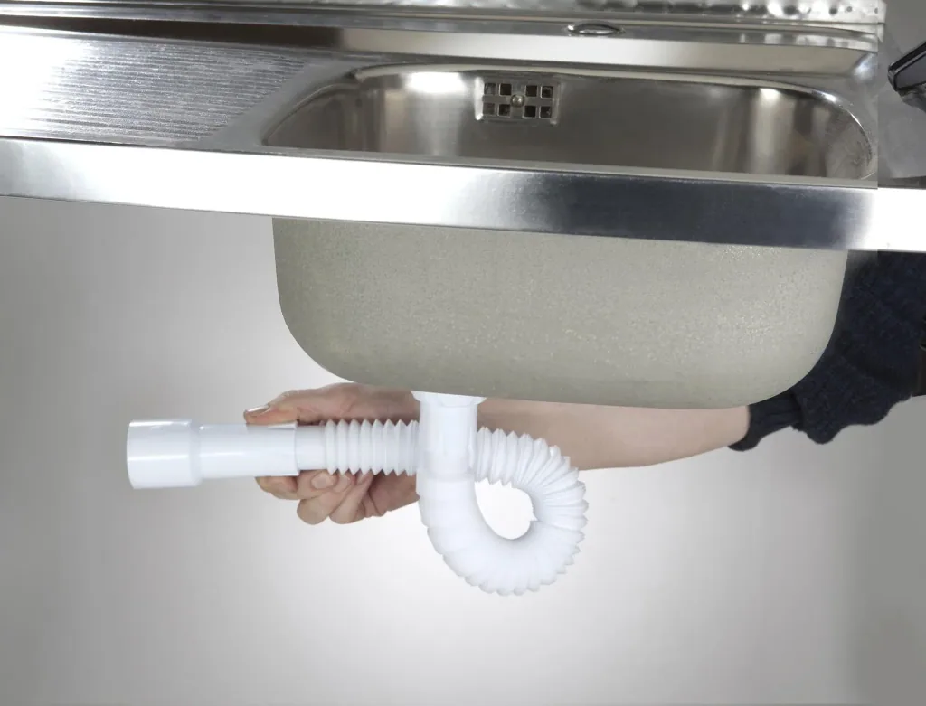 Flexible connection pipe, 1 1/2 inch