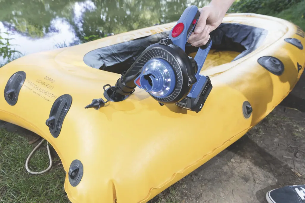 Multifunctionele blower 18 V Li-ion AMG 18 inclusief 1 accu 2,0 Ah en lader