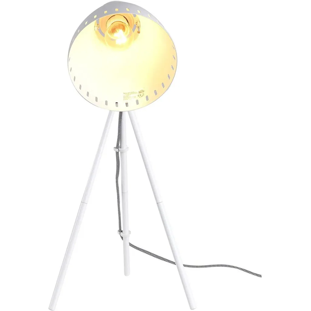 Tripod table lamp