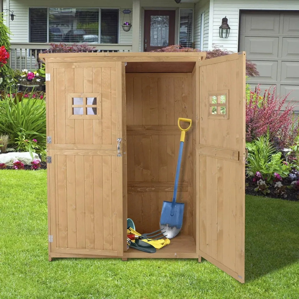 Natural equipment cabinet