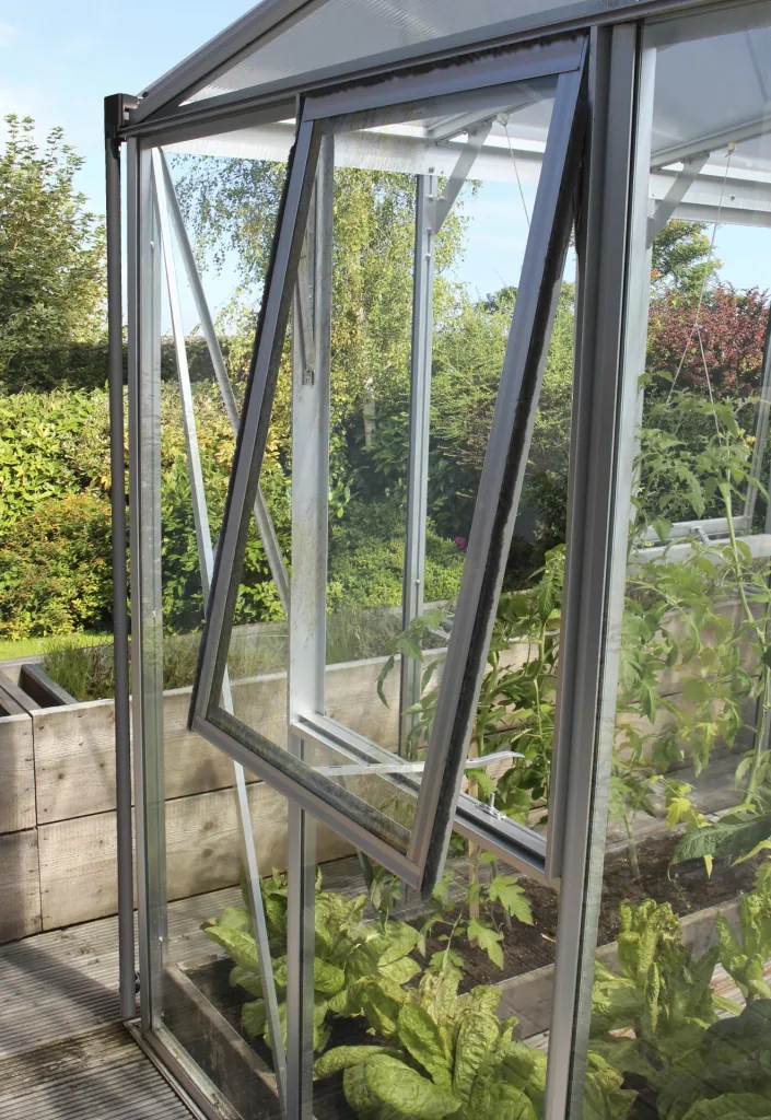 Side window Z with ESG, color aluminum
