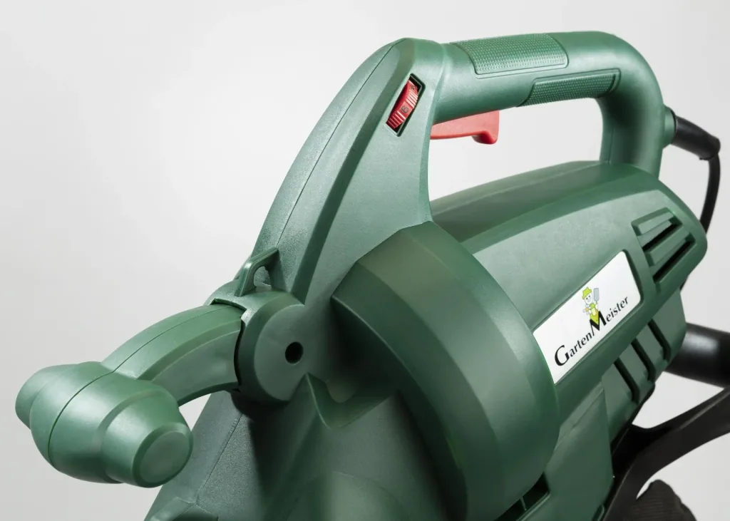 4 in 1 electric leaf vacuum, 3000 watts + additional collection bag